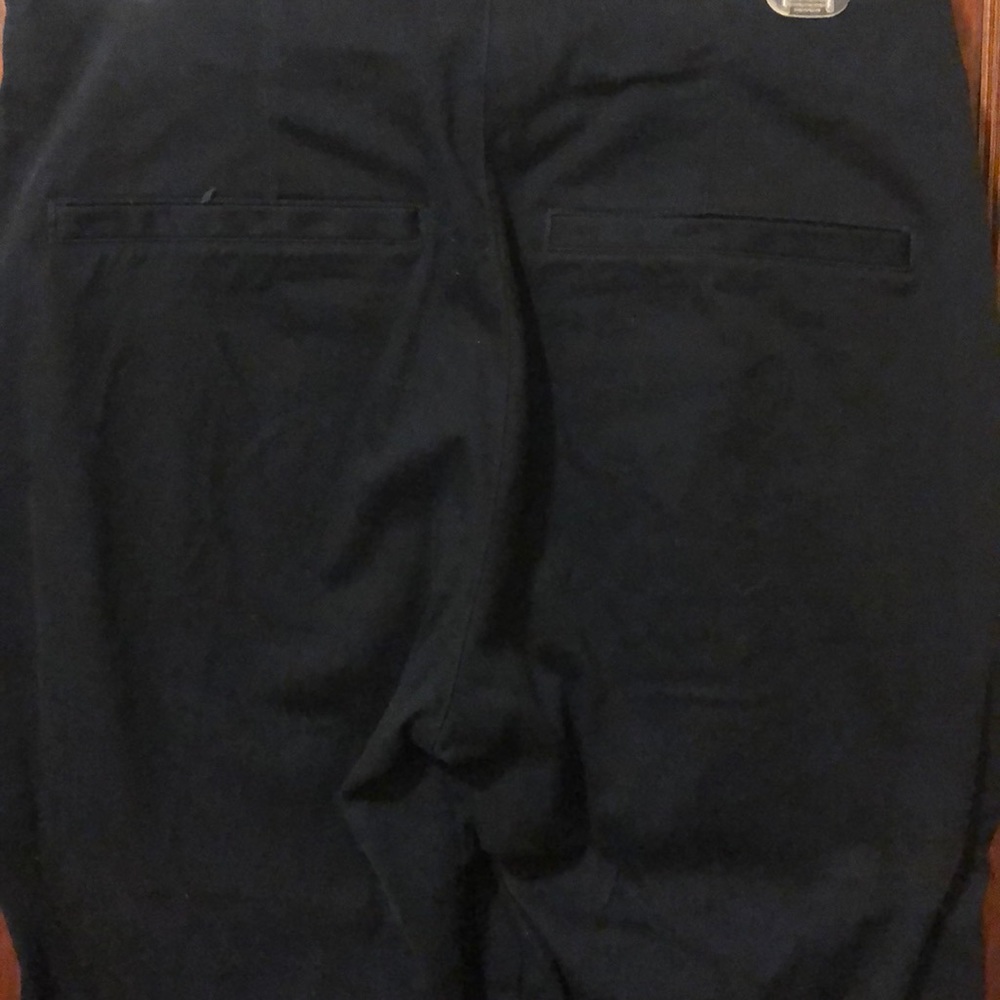Old Navy High Rise pixie pants - Picture 4 of 4